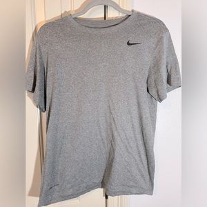 Nike men's size Medium T-shirt